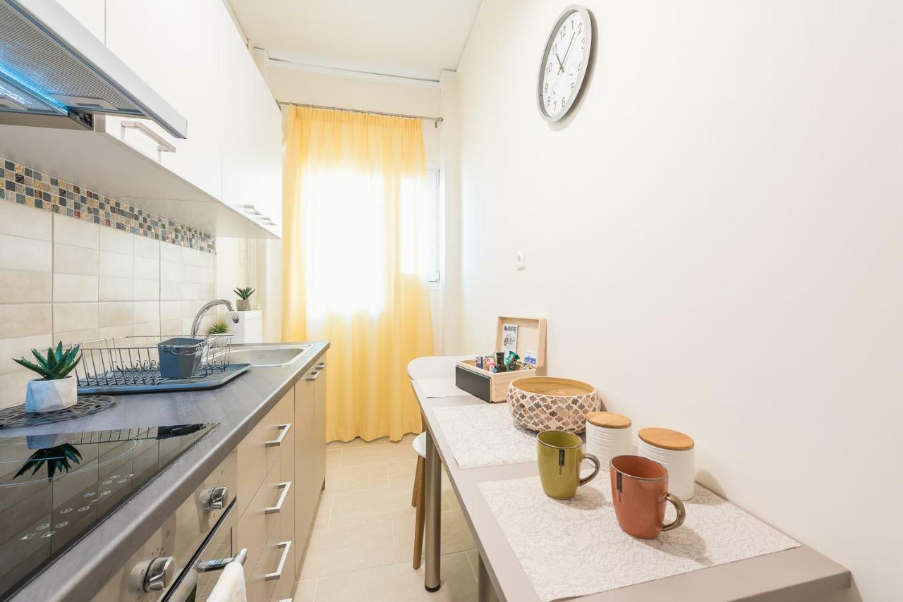 Stylish Kerameikos Apartment By Cloudkeys Athens Luaran gambar