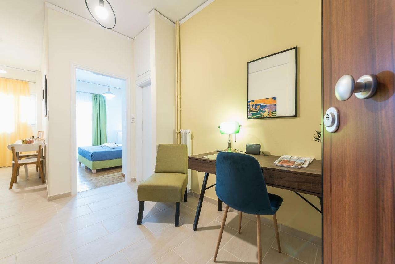 Stylish Kerameikos Apartment By Cloudkeys Athens Luaran gambar
